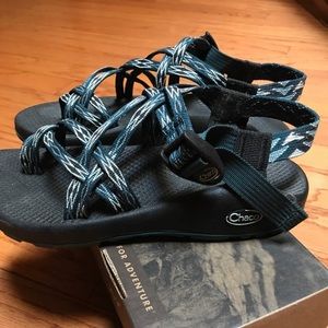 Chacos sandals NWOT